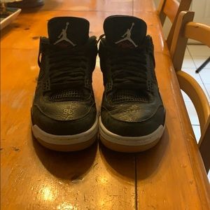 Jordan 4s